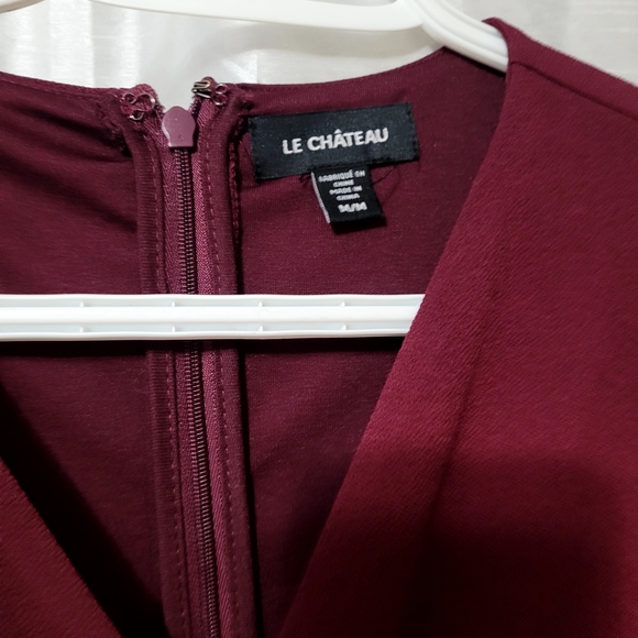Le Chateau Burgundy Midi Dress - Picture 3 of 6